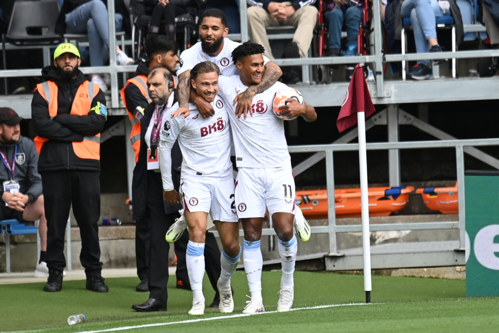 Burnley FC v Aston Villa - Premier League