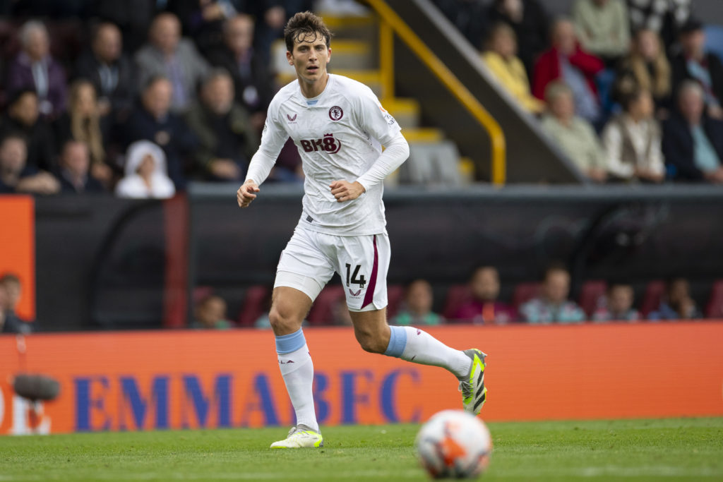 Burnley FC v Aston Villa - Premier League
