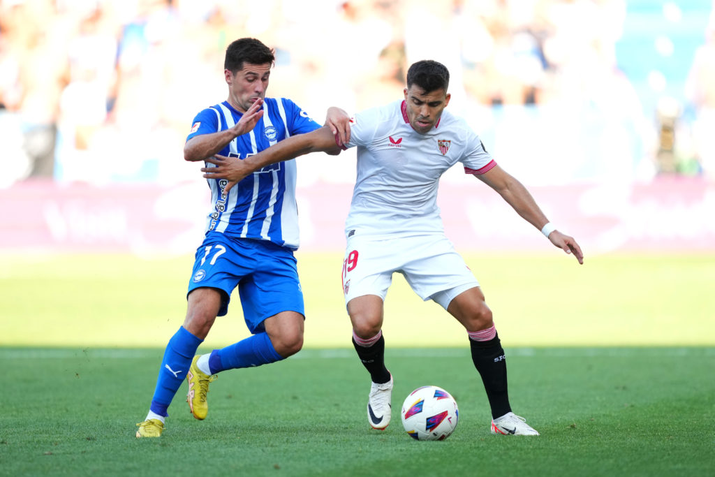Deportivo Alaves v Sevilla FC - LaLiga EA Sports