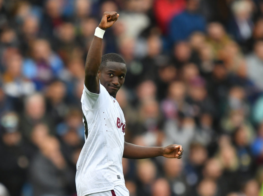 Burnley FC v Aston Villa - Premier League