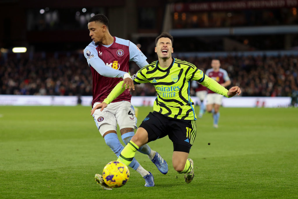 Aston Villa v Arsenal FC - Premier League