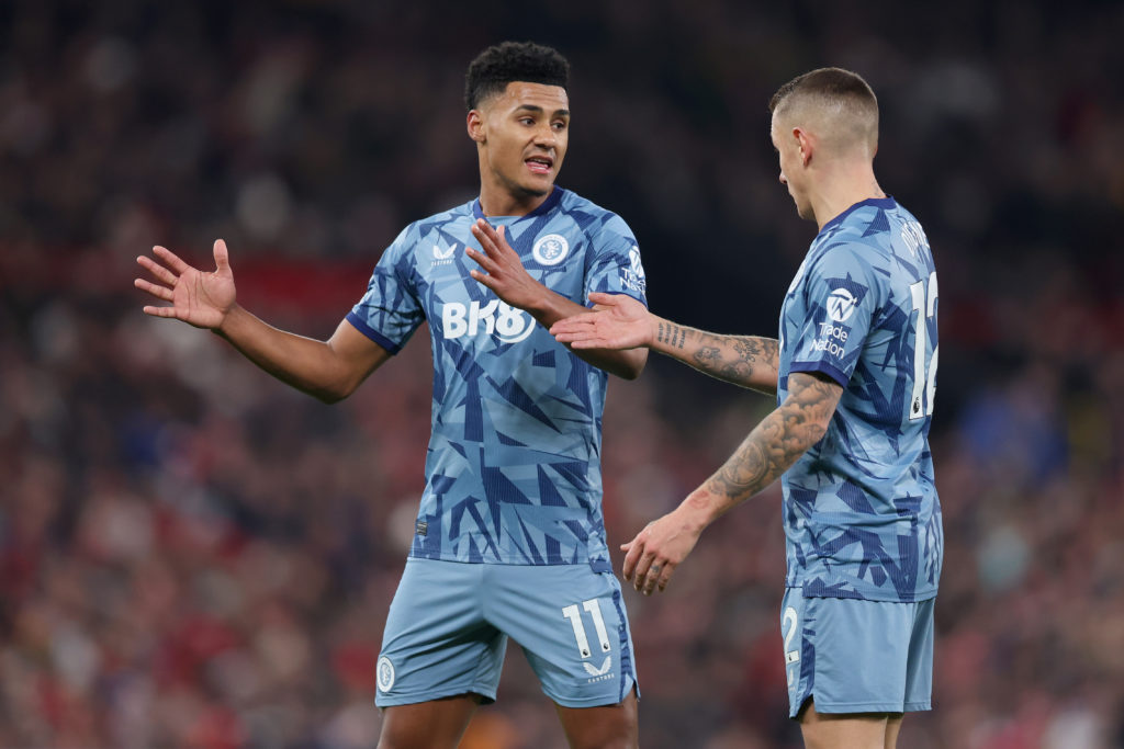 Manchester United v Aston Villa - Premier League