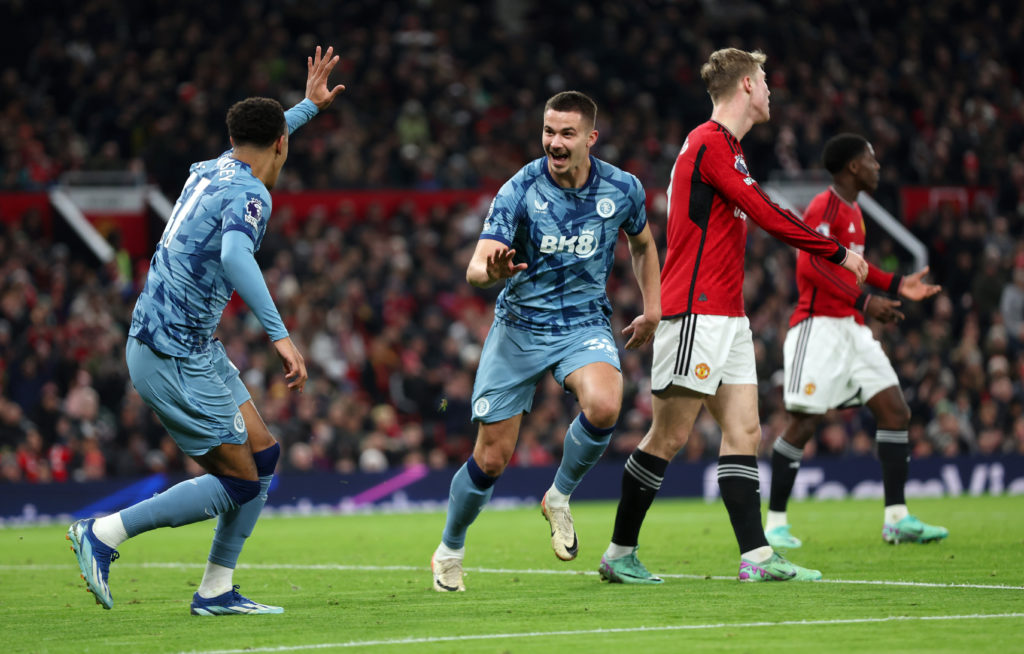 Manchester United v Aston Villa - Premier League