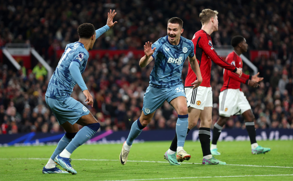 Manchester United v Aston Villa - Premier League