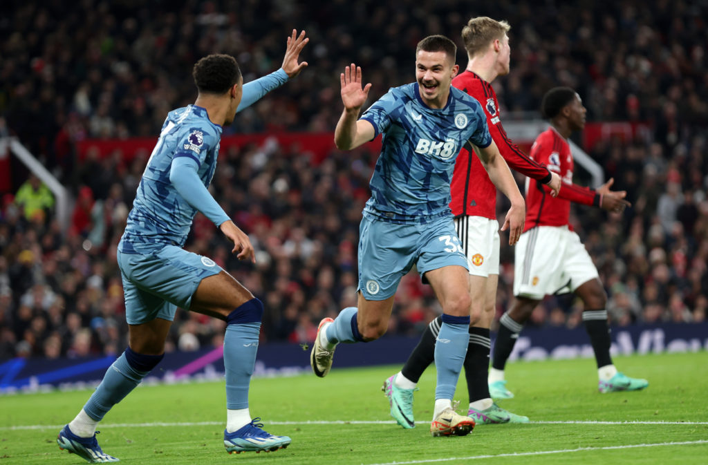 Manchester United v Aston Villa - Premier League