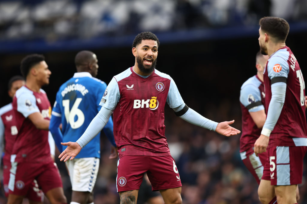 Everton FC v Aston Villa - Premier League