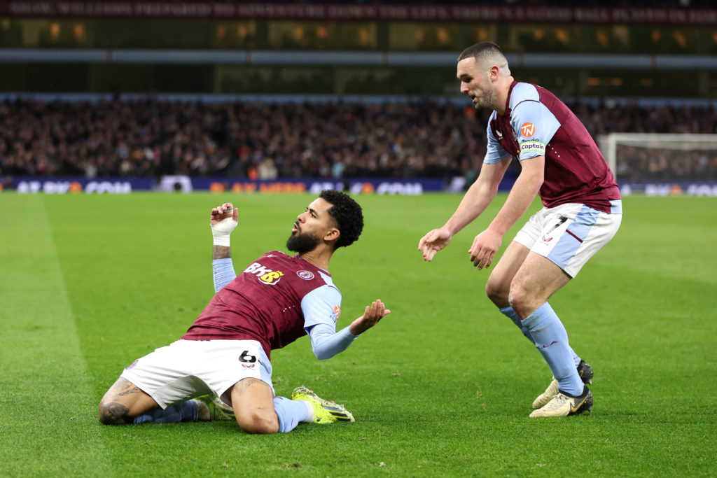 Aston Villa v Manchester United - Premier League