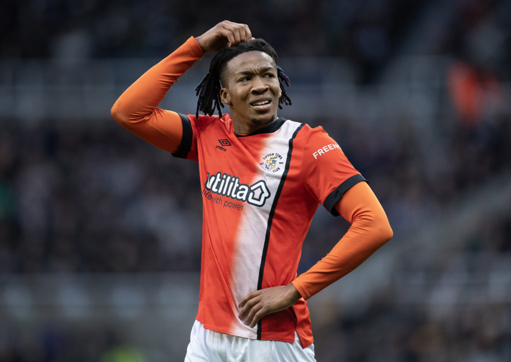 Newcastle United v Luton Town - Premier League