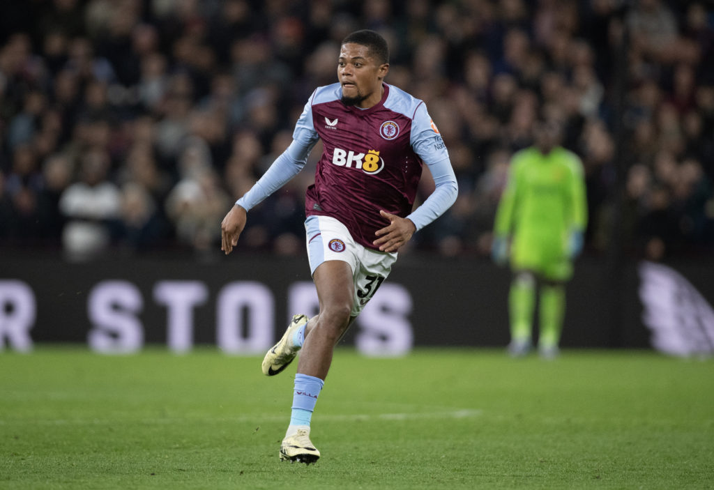 Aston Villa v Manchester United - Premier League