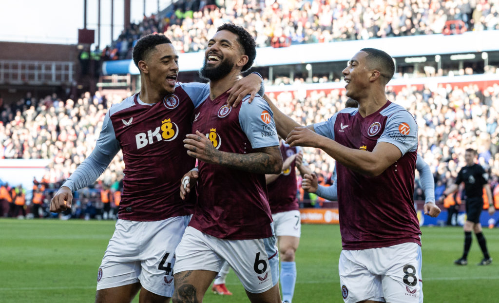 Aston Villa v Nottingham Forest - Premier League