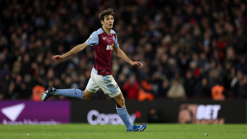 Aston Villa v Arsenal FC - Premier League