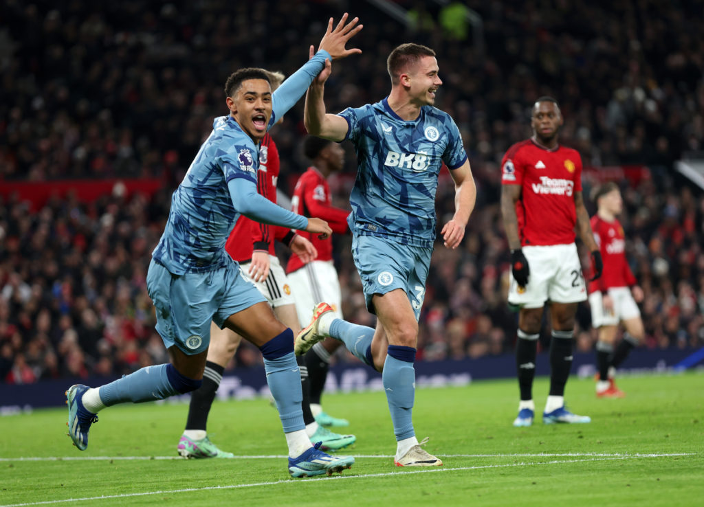 Manchester United v Aston Villa - Premier League