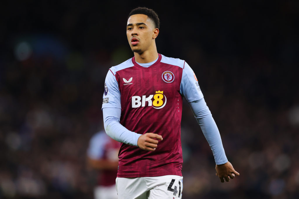 Aston Villa v Manchester United - Premier League