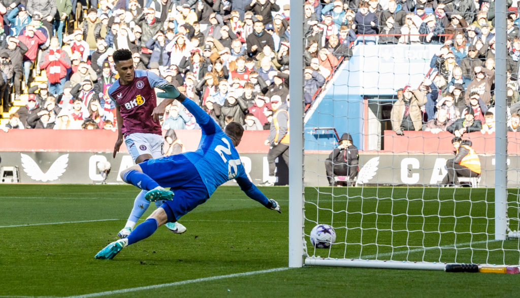 Aston Villa v Nottingham Forest - Premier League
