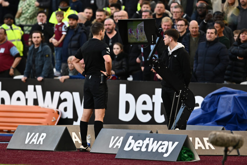 West Ham United v Aston Villa - Premier League