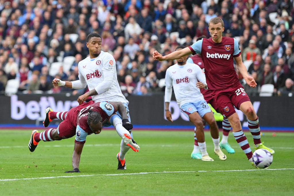 West Ham United v Aston Villa - Premier League