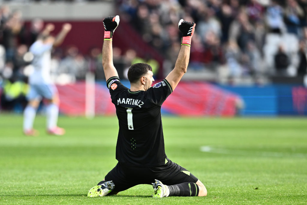 West Ham United v Aston Villa - Premier League