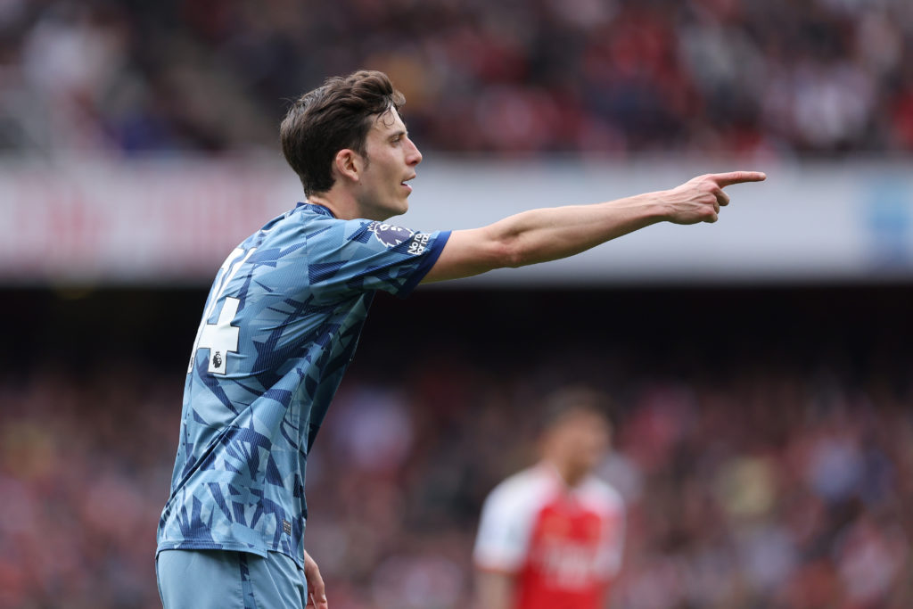 Arsenal FC v Aston Villa - Premier League