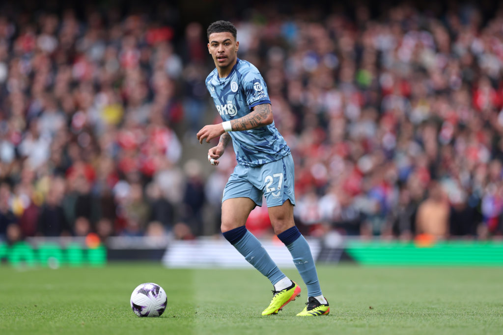 Arsenal FC v Aston Villa - Premier League