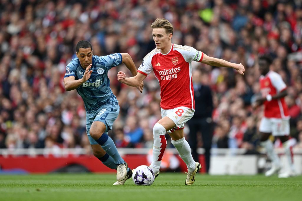 Arsenal FC v Aston Villa - Premier League