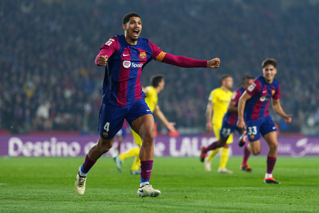 FC Barcelona v Villarreal CF - LaLiga EA Sports