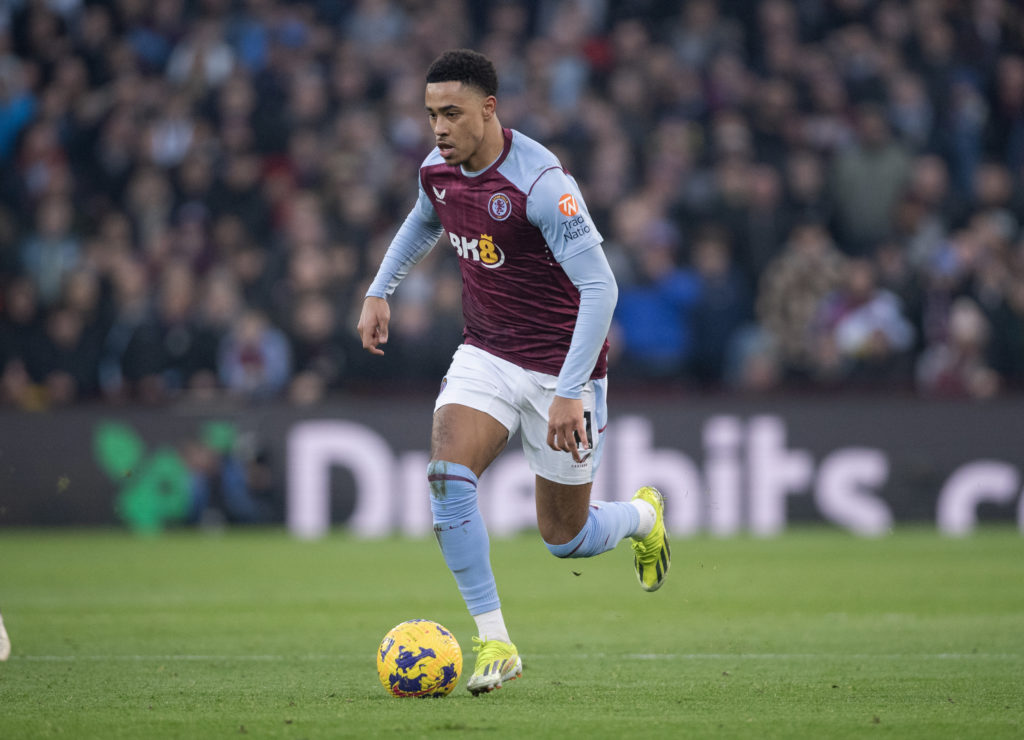 Aston Villa v Manchester United - Premier League