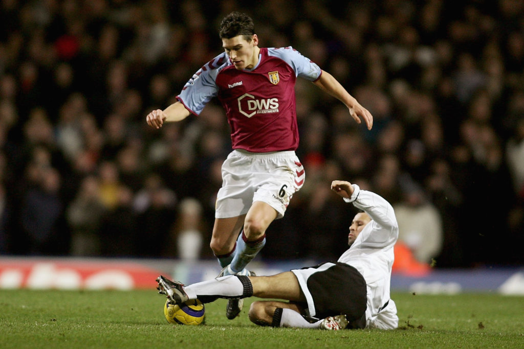 Aston Villa v Manchester United