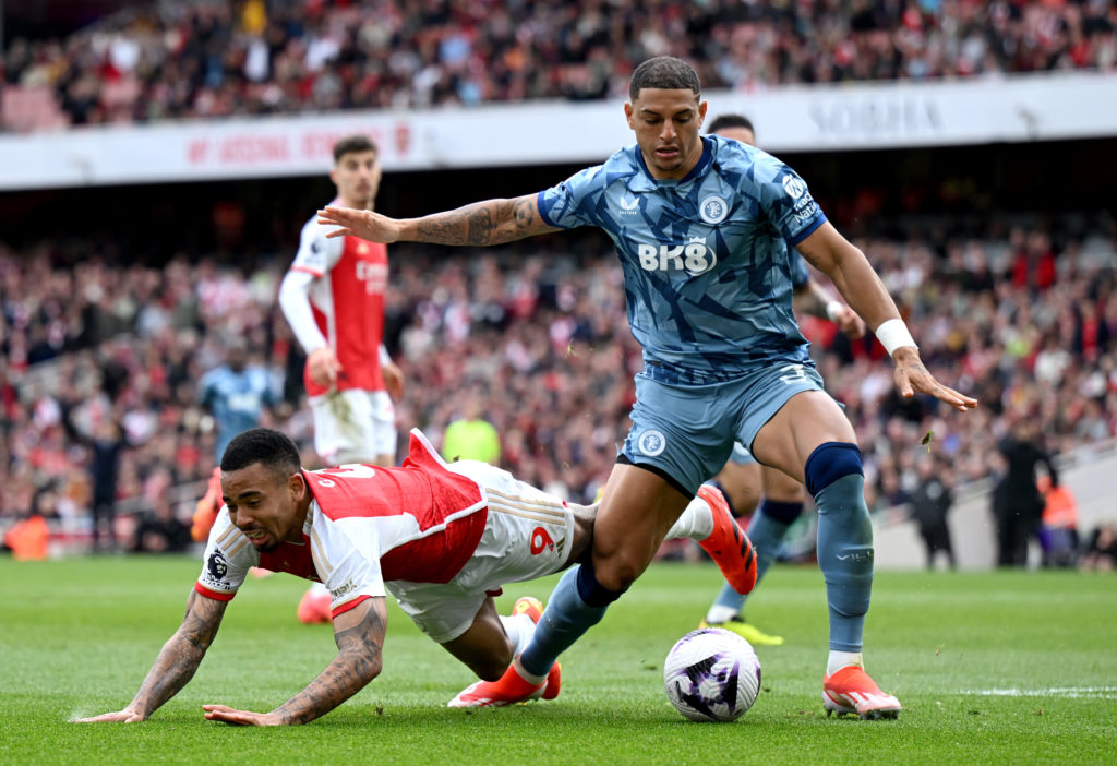 Arsenal FC v Aston Villa - Premier League