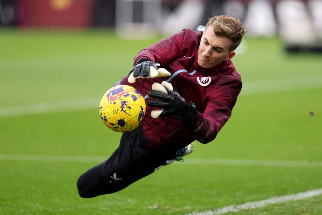 Aston Villa v Manchester United - Premier League