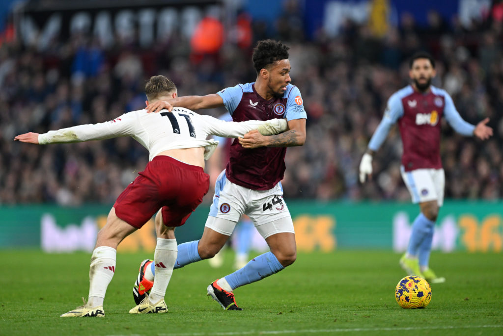 Aston Villa v Manchester United - Premier League