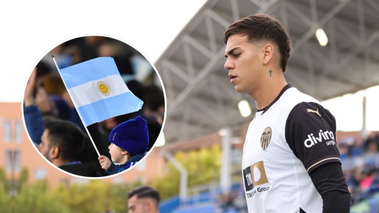 Enzo Barrenechea of Valencia CF gets into the pitch prior to the LaLiga match. Inset, an Argentinan flag.